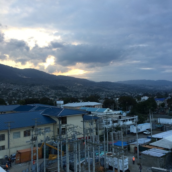 Meet your Posher, QualityMinimalist - Picture 4 of 12